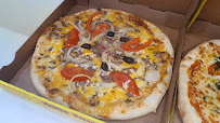 Plats et boissons du Pizzeria Mister Pizza Antibes - n°1