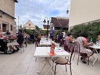Atmosphère du Pizzeria Favina à Tournan-en-Brie - n°5