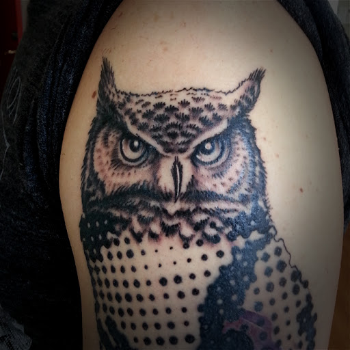 Tattoo Shop «Bell & Iron Tattoo», reviews and photos, 3512 Grand Ave, Oakland, CA 94610, USA