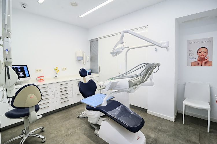 Clínica Los Silos - Clínica Dental Burjassot. Ignacio Vega dentista burjassot