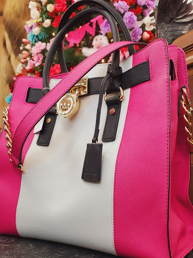 Pawn Shop «24 Hour Pawn Inc», reviews and photos, 407 W Jefferson Blvd, Dallas, TX 75208, USA