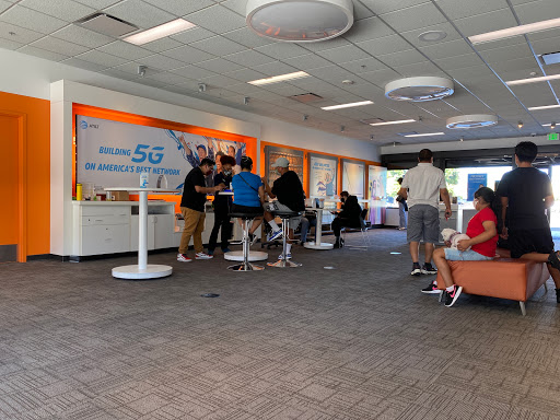 Cell Phone Store «AT&T Authorized Retailer», reviews and photos, 2620 5th St, Alameda, CA 94501, USA