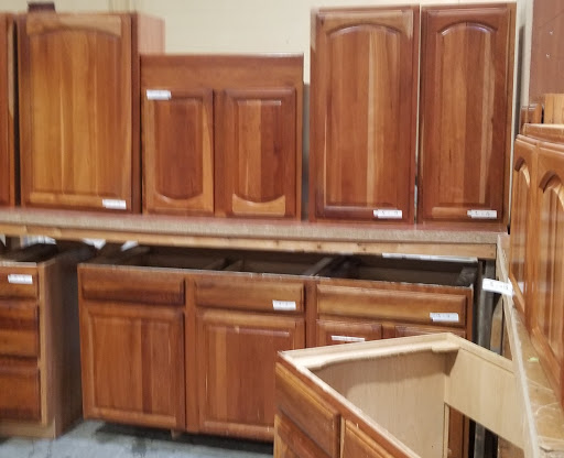 Donations Center «Milwaukee Habitat for Humanity ReStore», reviews and photos
