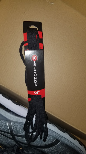 Running Store «Hansons Running Shop», reviews and photos, 8409 Hall Rd, Utica, MI 48317, USA