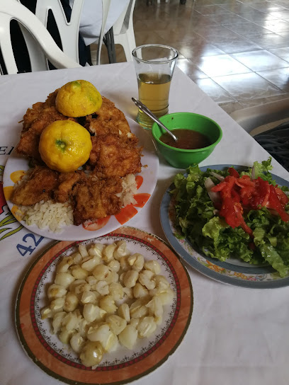 Restaurante El Disco pescados - HVJG+792, Cochabamba, Bolivia