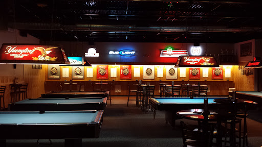 Bar «TCB Bar & Billiards», reviews and photos, 348 Sackett Point Rd, North Haven, CT 06473, USA