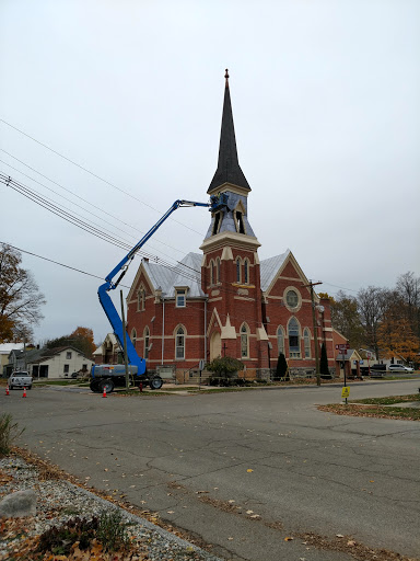 Roofing Contractor «CS Roofing Company», reviews and photos, 120 N Washington Square #340, Lansing, MI 48933, USA