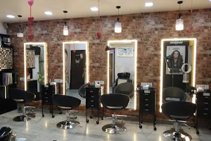 Swaroop Salon | Unisex Salon | Best Salon In Panvel | image