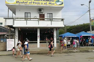 El Viejo y El Mar Hostal y Restaurante image