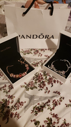Jewelry Store «Pandora», reviews and photos, 384 Memorial City Mall, Houston, TX 77024, USA