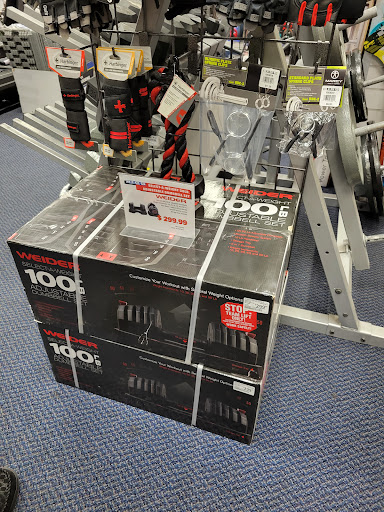 Sporting Goods Store «Big 5 Sporting Goods - McMinnville», reviews and photos, 2525 OR-99W, McMinnville, OR 97128, USA