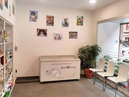 Información y opiniones sobre Clínica Veterinaria Campo Volantín de Bilbao