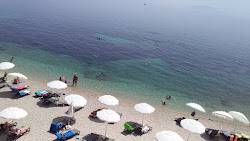 Foto von Benitses beach III mit sehr sauber Sauberkeitsgrad
