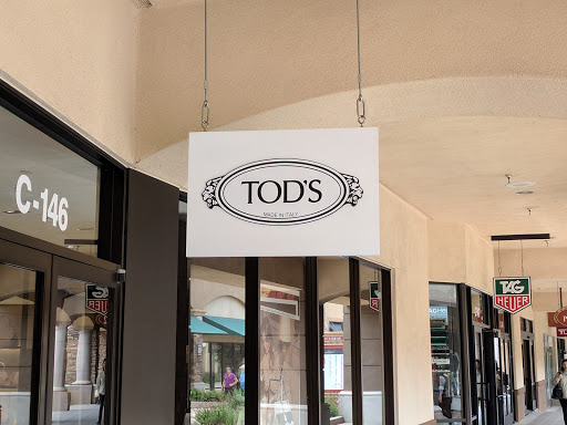 Shopping Mall «Desert Hills Premium Outlets», reviews and photos, 48400 Seminole Dr, Cabazon, CA 92230, USA