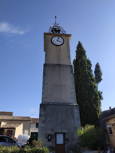 Tour de l'horloge à Villeneuve