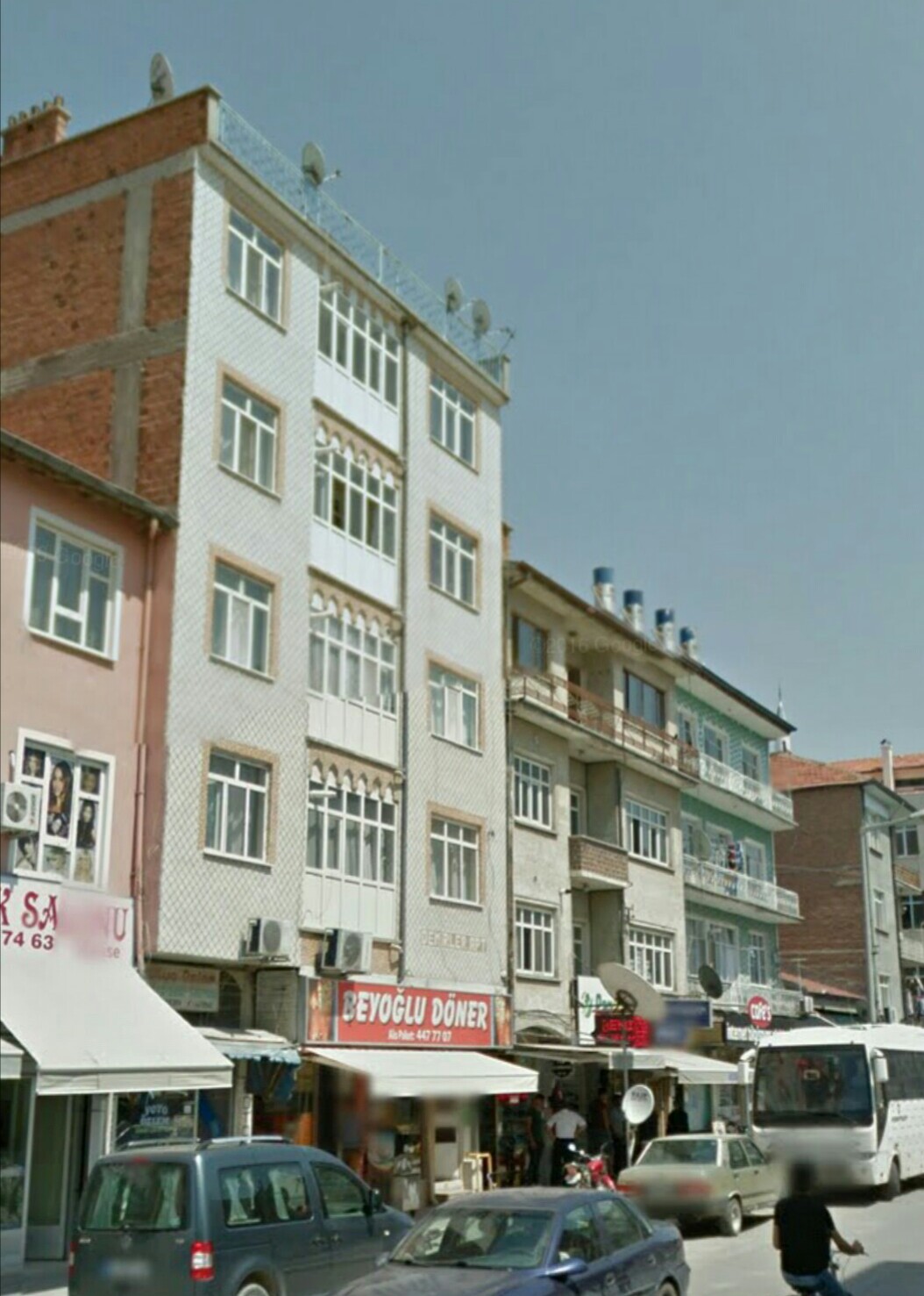 Asarlkl Ali Demir Apartman.