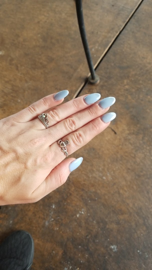 Anne's Nails