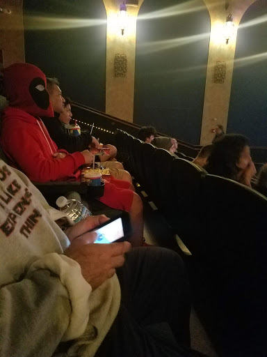 Movie Theater «York Theatre: Classic Cinemas», reviews and photos, 150 N York St, Elmhurst, IL 60126, USA