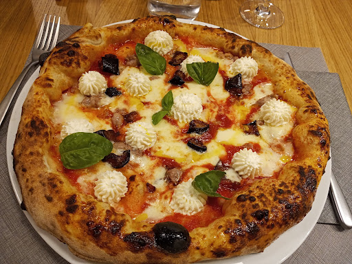 Pizzeria Per Colpa Di Eva in Santa Maria degli Angeli, Provincia di Perugia