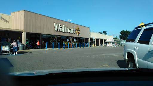 Discount Store «Walmart», reviews and photos, 795 Texas Ave, Bridge City, TX 77611, USA