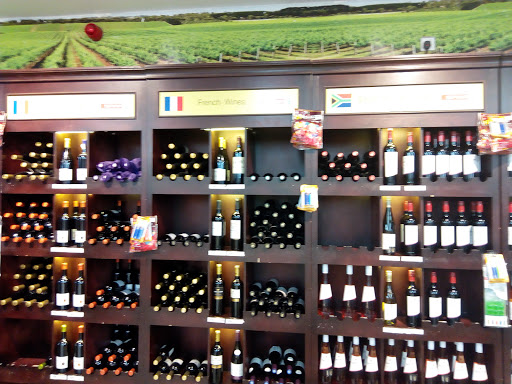 SPAR Garrison, 97 Port Harcourt - Aba Expy, Elechi 500102, Port Harcourt, Nigeria, Wine Store, state Rivers