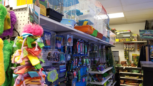 Pet Store «Suncoast Pets», reviews and photos, 7117 US-98, Panama City Beach, FL 32407, USA