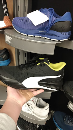 Sporting Goods Store «Olympia Sports», reviews and photos, 250 N Plainfield Rd, West Lebanon, NH 03784, USA