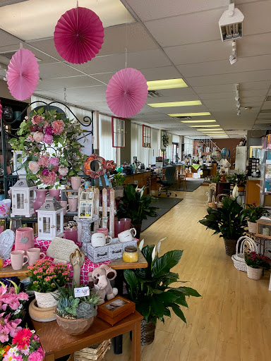 Florist «Max Stacy Flowers», reviews and photos, 350 High St, Hamilton, OH 45011, USA