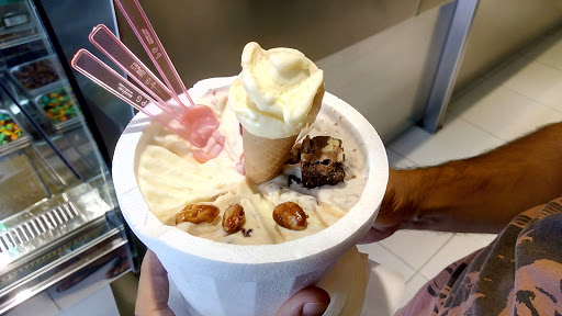 Dante Soppelsa por Flavio Soppelsa - Ice cream shop en No informa