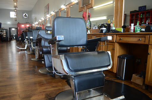 Barber Shop «Legends Barber Shop», reviews and photos, 431 N Fairfax Ave, Los Angeles, CA 90036, USA