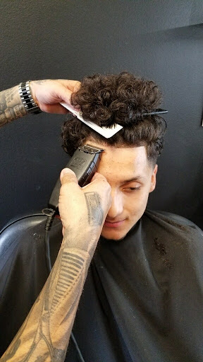 Barber Shop «Bellissimo Barber Shop», reviews and photos, 489 E High St #2, Moorpark, CA 93021, USA