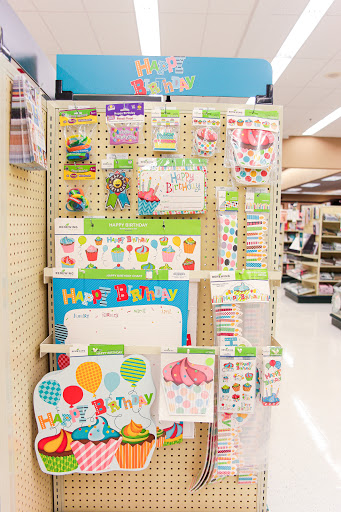 Christian Book Store «Mardel Christian & Education», reviews and photos, 1533 E Battlefield Rd, Springfield, MO 65804, USA