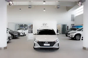 Lazzari Auto Spa - Hyundai Dealer image