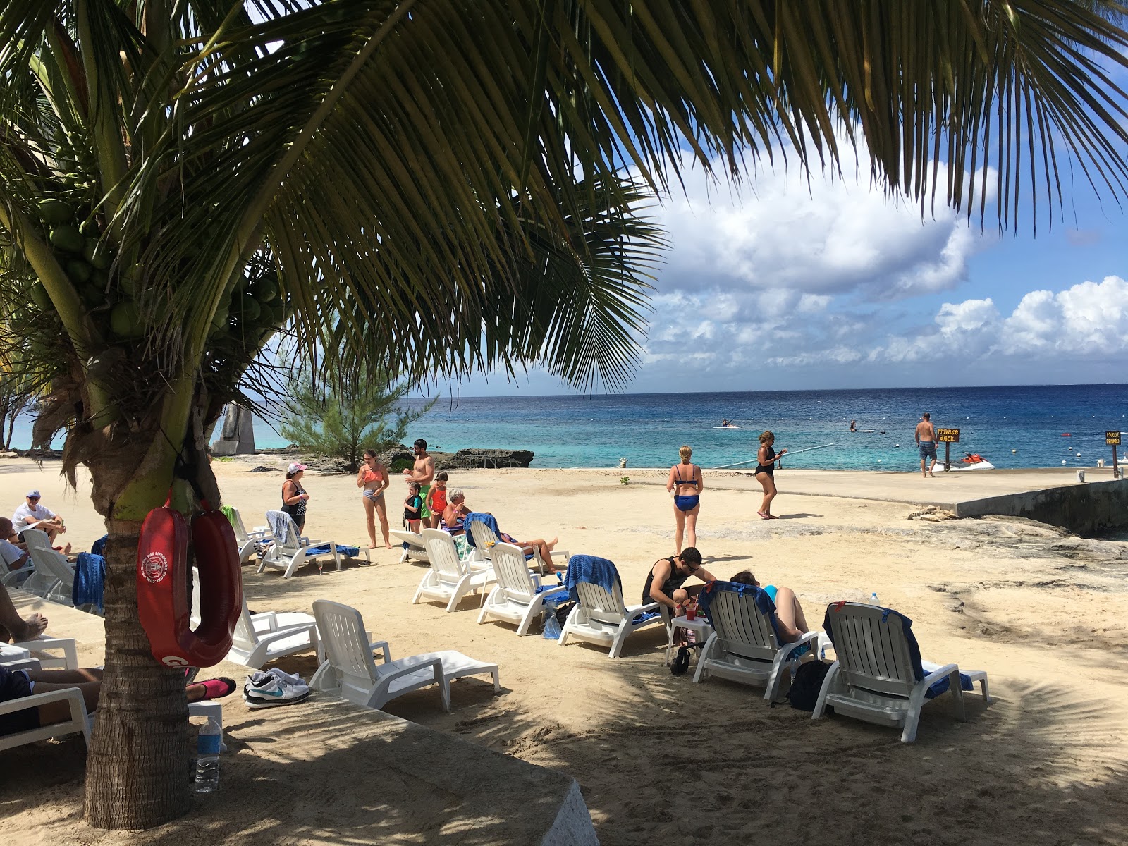 Φωτογραφία του Playa San Juan Cozumel περιοχή θέρετρου στην παραλία