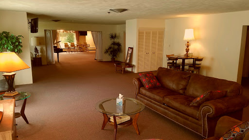 Funeral Home «Schilling Funeral Home & Cremation», reviews and photos, 702 1st Ave, Sterling, IL 61081, USA