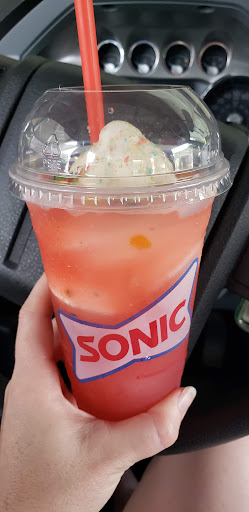 Fast Food Restaurant «Sonic Drive-In», reviews and photos, 1500 2nd Ave E, Oneonta, AL 35121, USA