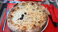 Pizza du Restaurant italien Pizzeria Napoli Chez Nicolo & Franco Morreale à Lyon - n°6