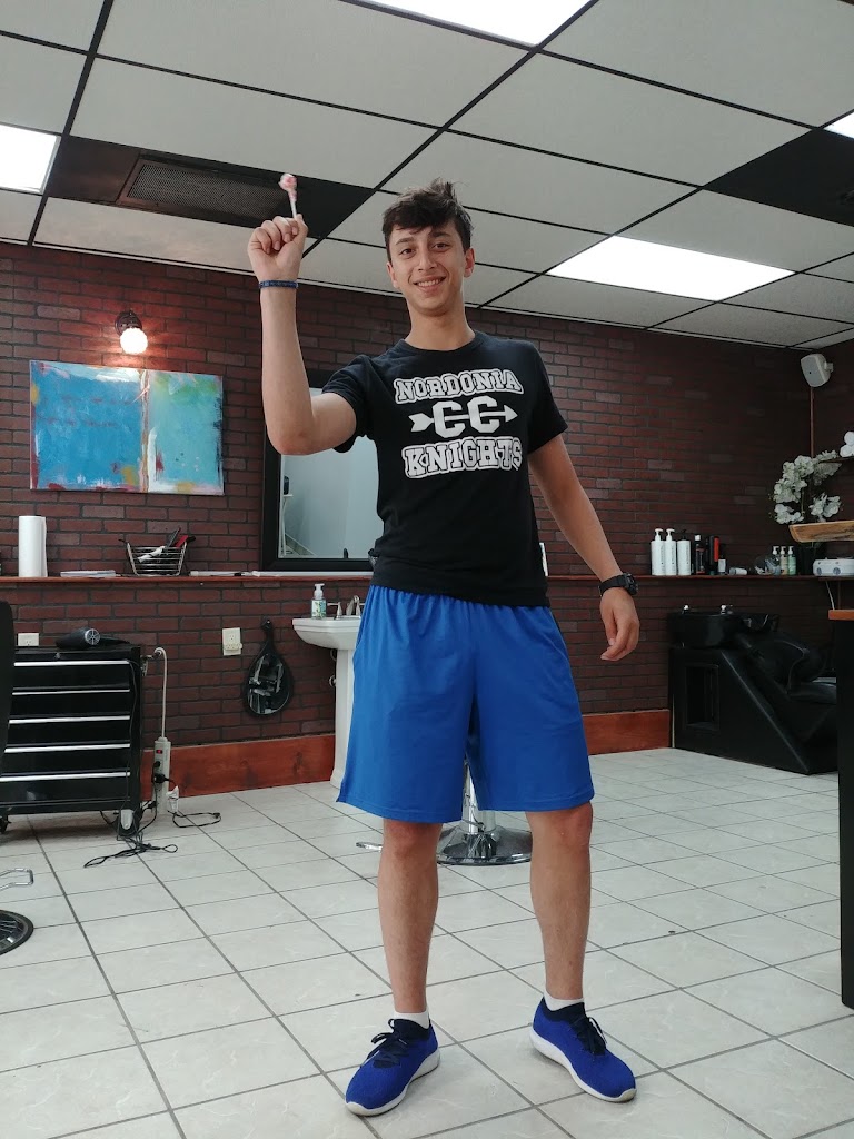 Aprile's Barber Shop and Salon 44067