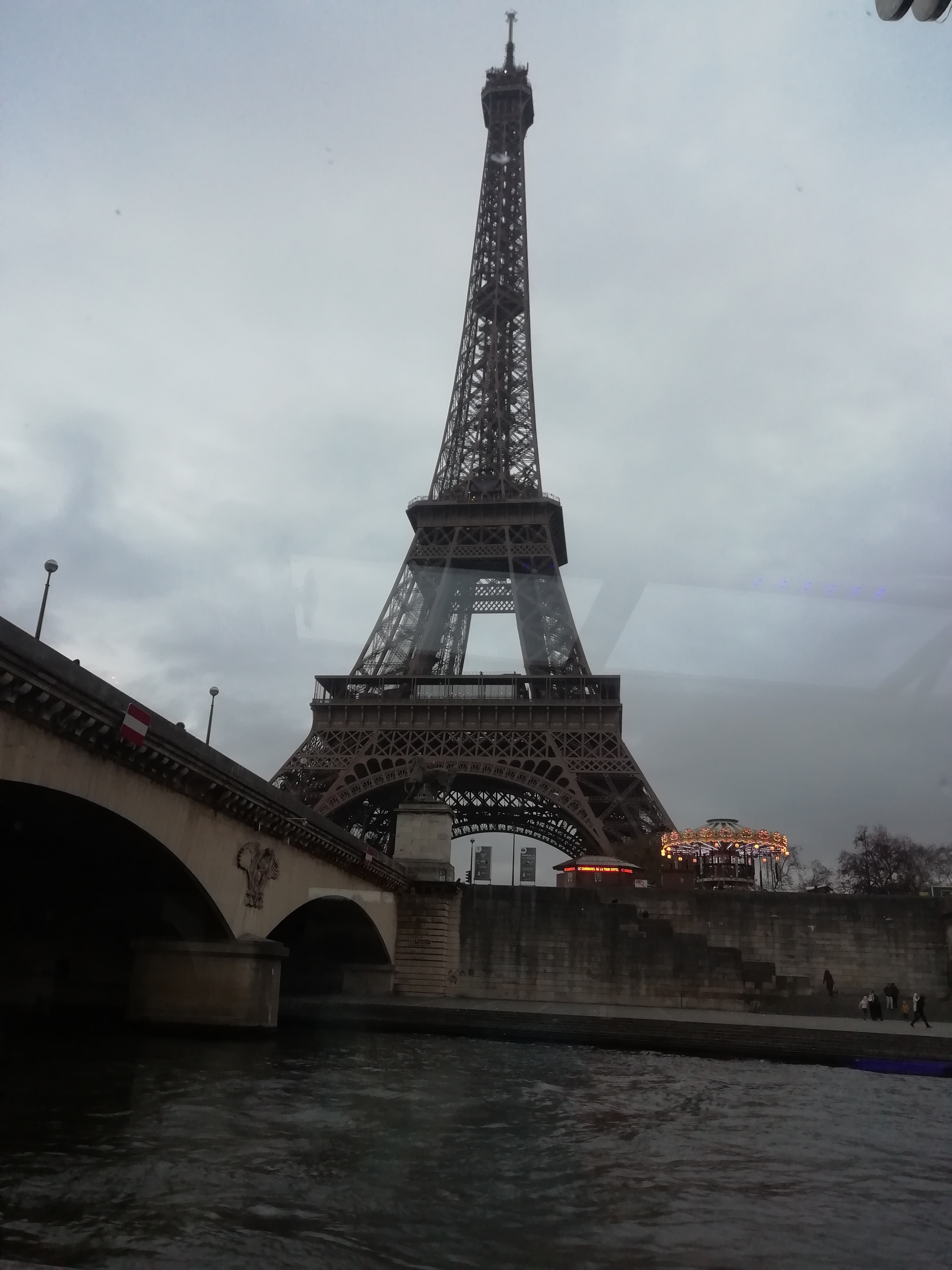 Photo n° 49 de l'avis de Nathalie.e fait le 11/12/2018 à 19:08