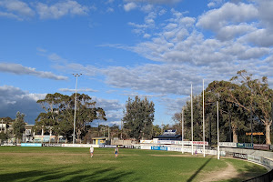 Wilson Storage Trevor Barker Beach Oval