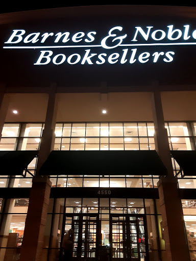 Book Store «Barnes & Noble», reviews and photos, 4550 University Ave, West Des Moines, IA 50266, USA