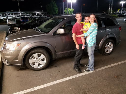 Car Dealer «Hanlees Davis Nissan», reviews and photos, 5009 Chiles Rd, Davis, CA 95618, USA