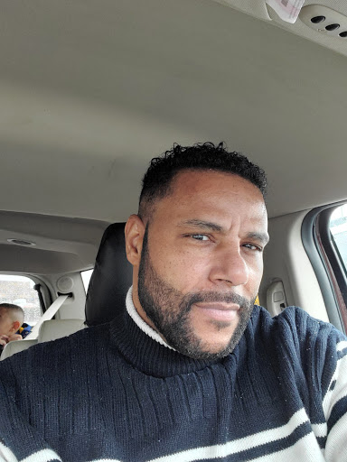 Barber Shop «Master Touch Barber Shop», reviews and photos, 2044 N Battlefield Blvd, Chesapeake, VA 23324, USA