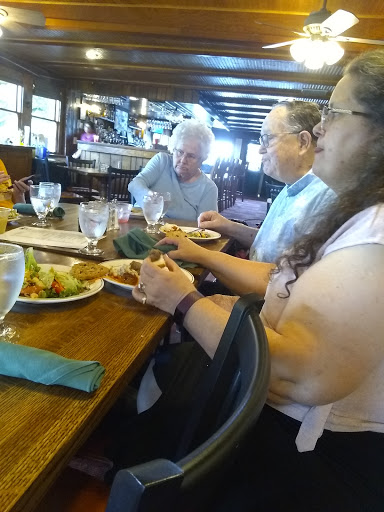 Country Club «LeRoy Country Club», reviews and photos, 7759 E Main Rd, Le Roy, NY 14482, USA