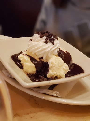 Restaurant «The Cheesecake Factory», reviews and photos, 15900 La Cantera Pkwy, San Antonio, TX 78256, USA