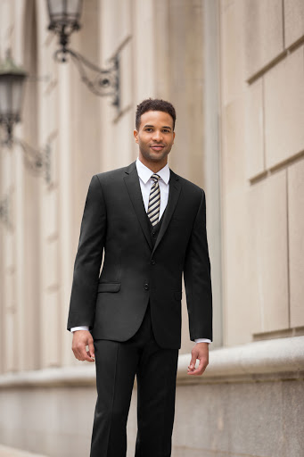 Bridal Shop «Belmeade Formal Wear», reviews and photos, 2116 N Roan St # 7, Johnson City, TN 37601, USA