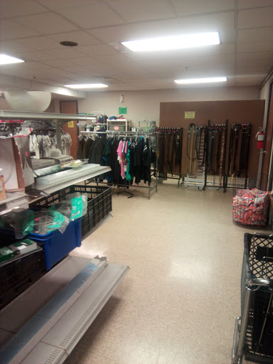 Store «Discount Groceries & More Retail Store», reviews and photos, 11971 Grandview Rd, Grandview, MO 64030, USA