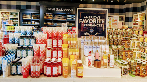 Beauty Supply Store «Bath & Body Works», reviews and photos, 2200 Tanger Blvd, Gonzales, LA 70737, USA