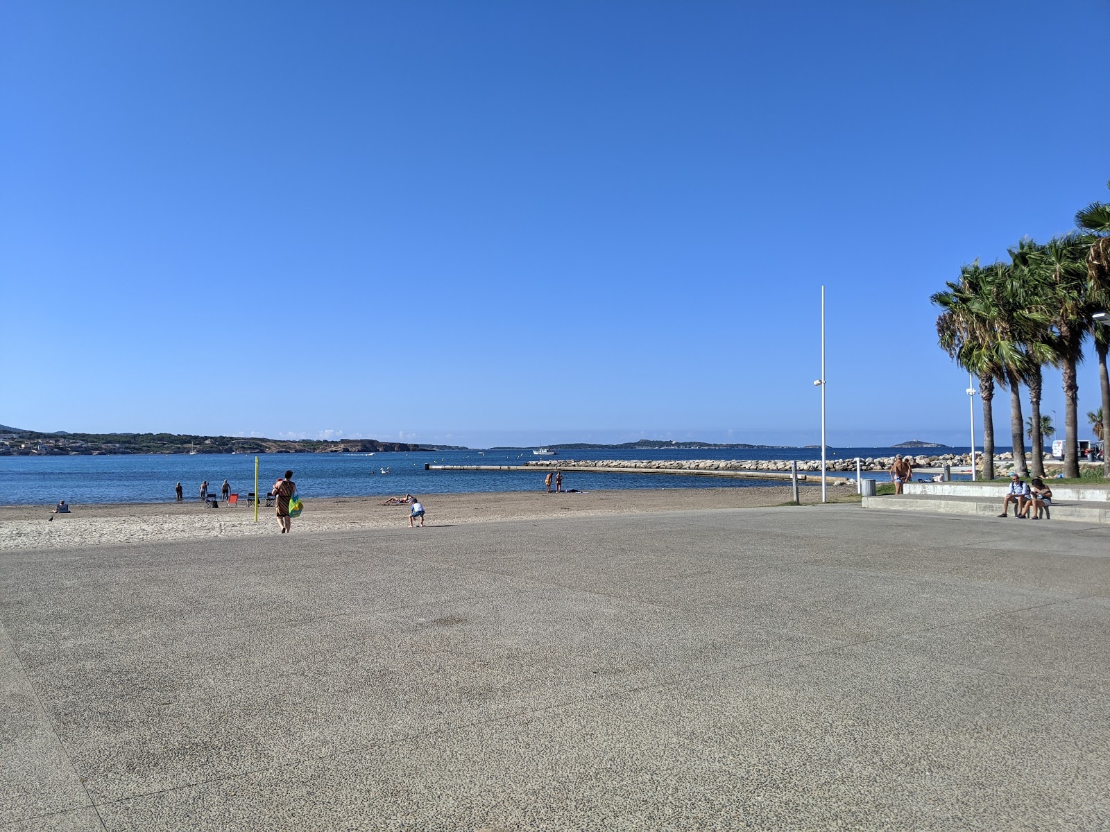 Foto di Plage de Bonnegrace con molto pulito livello di pulizia