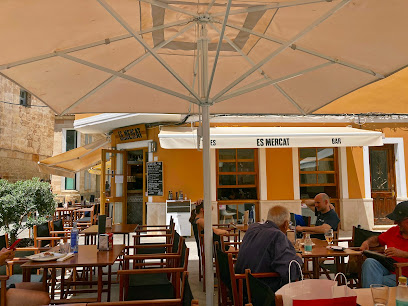 Es Mercat De Tapes - Plaza Francesc Netto, 11, 07760 Ciutadella de Menorca, Balearic Islands, Spain